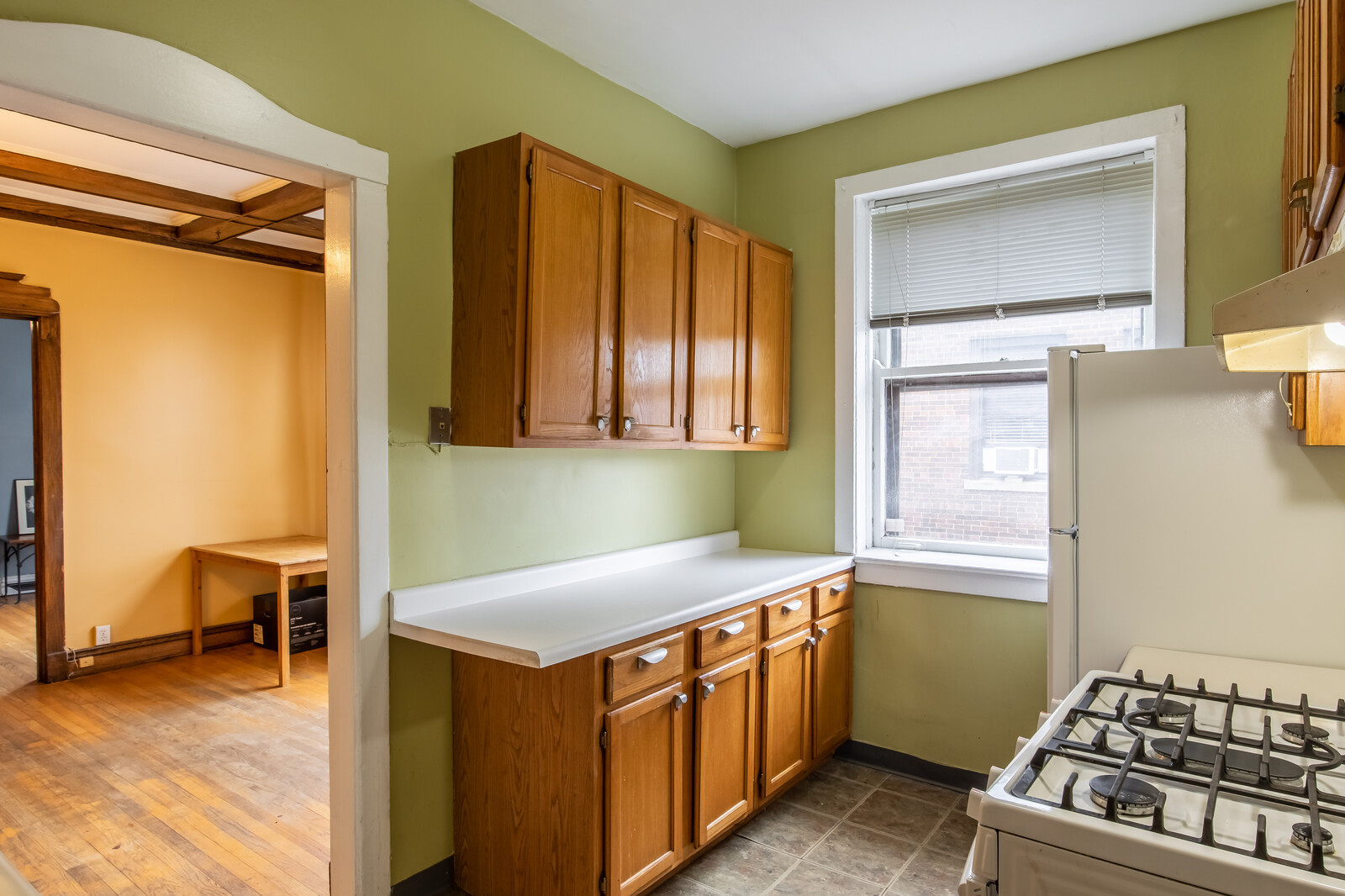 945 E Hyde Park Boulevard 3 Property Photo 8