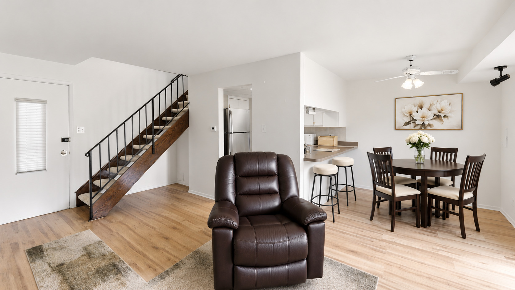 2 Cour Masson Property Photo 4