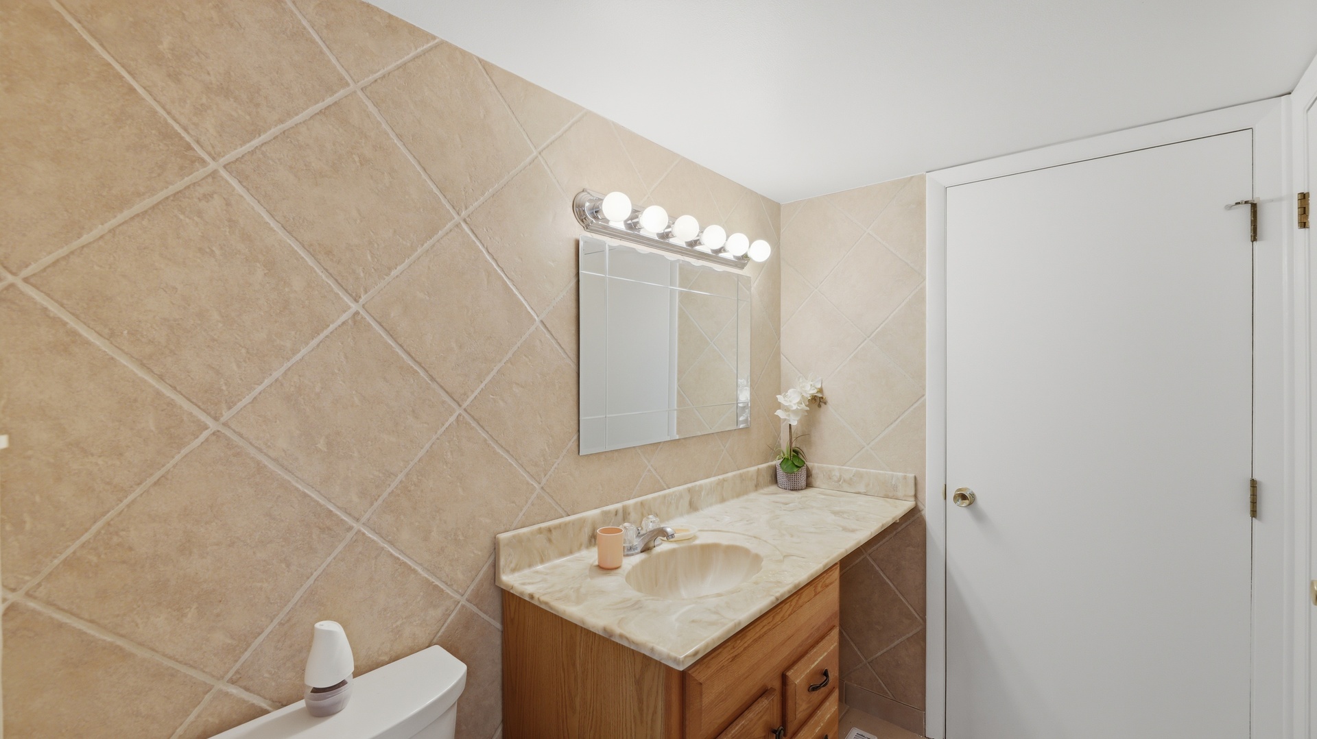 2 Cour Masson Property Photo 11