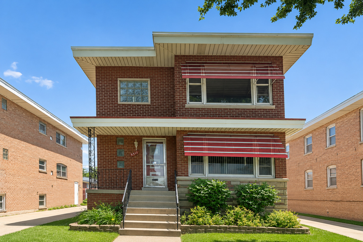 9313 S Pulaski Road Property Photo 1