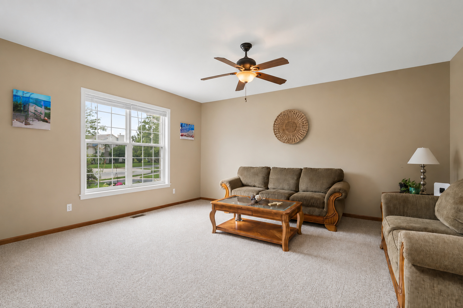 55 W Arden Lane Property Photo 3