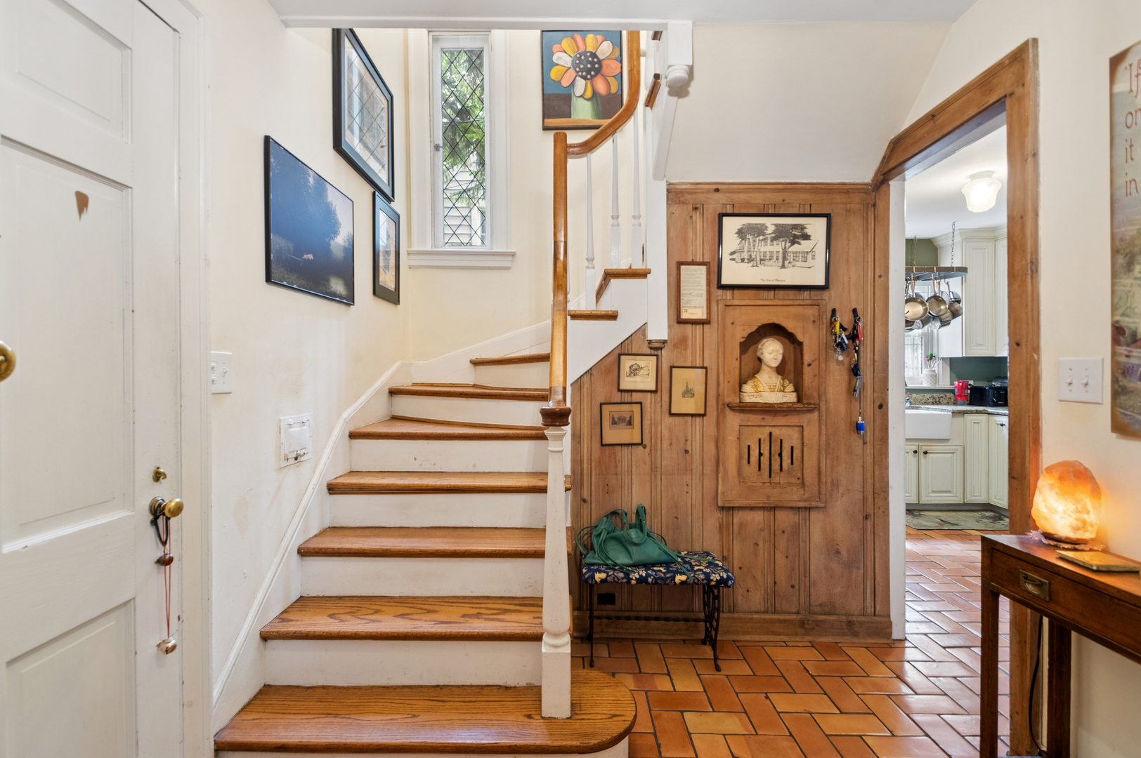 444 Oakdale Avenue Property Photo 2
