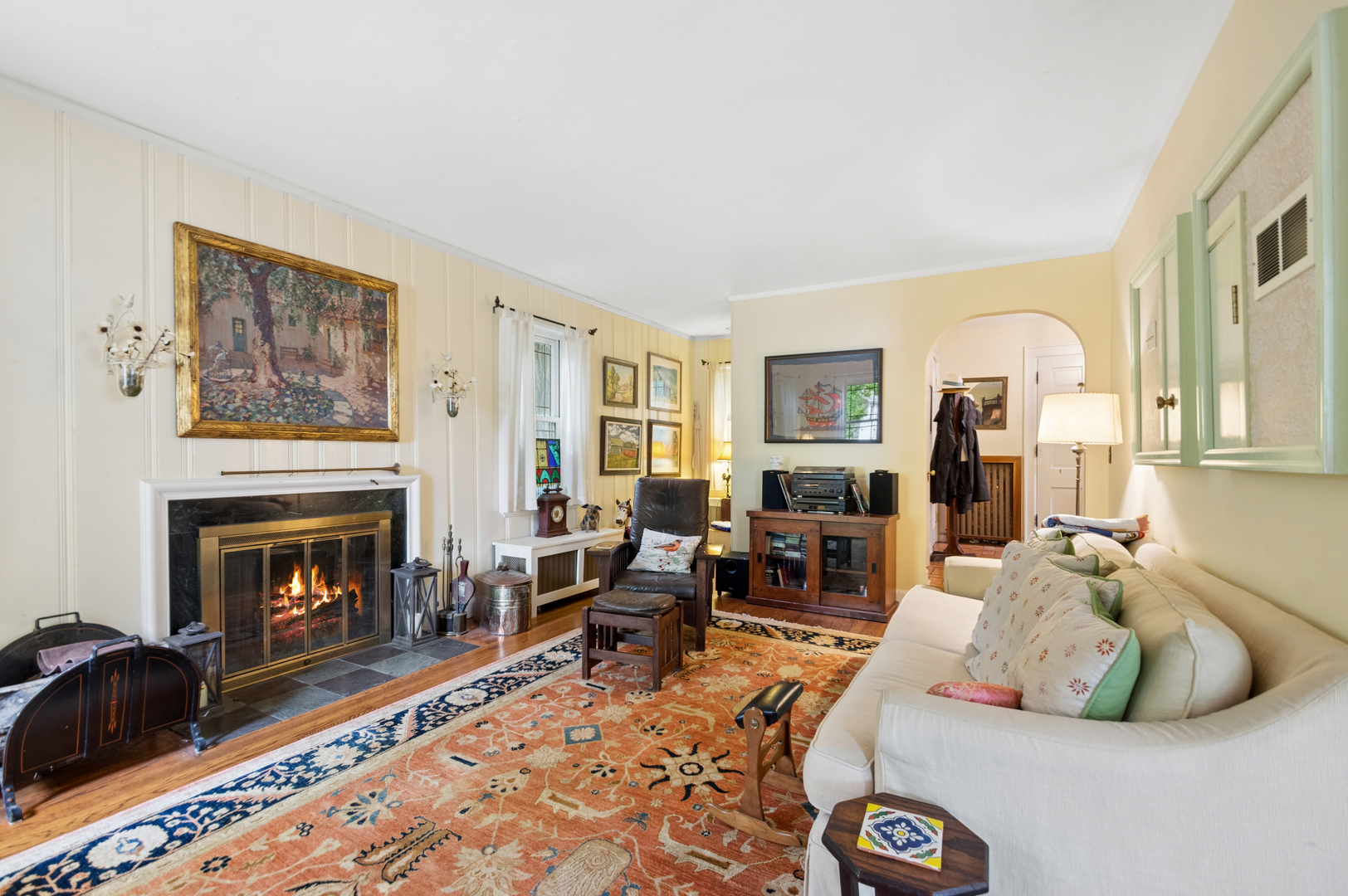 444 Oakdale Avenue Property Photo 4