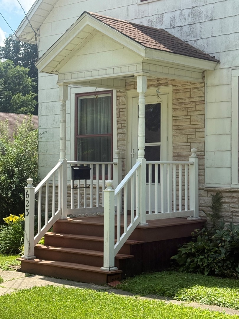 623 Sterling Avenue Property Photo 3
