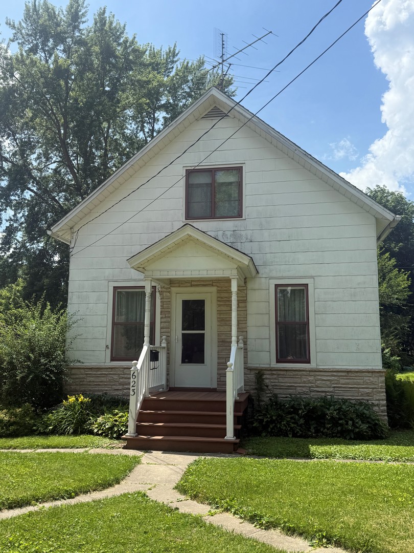 623 Sterling Avenue Property Photo 4