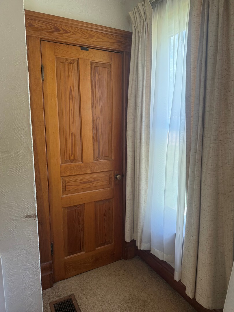 623 Sterling Avenue Property Photo 24