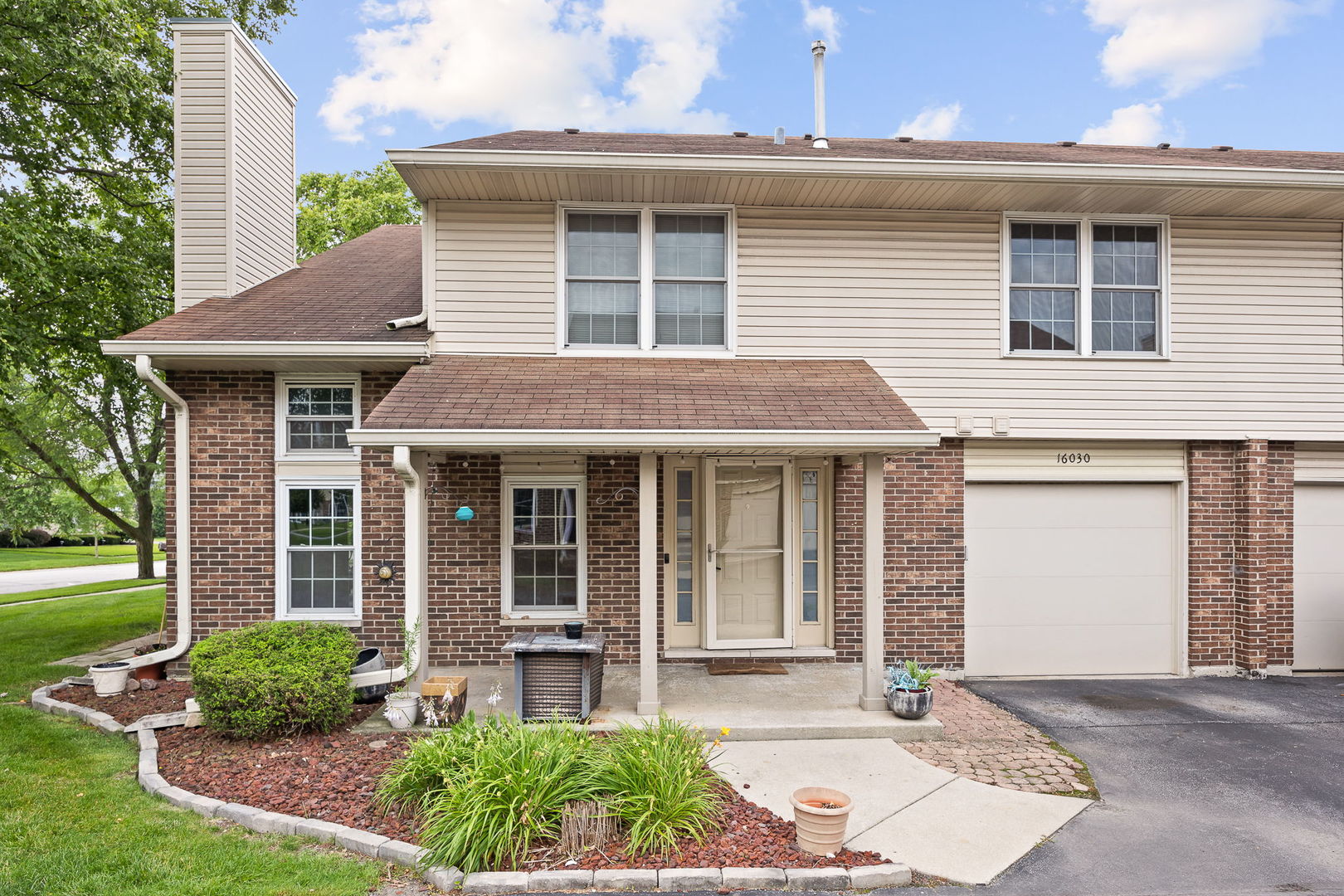 16030 85th Place Property Photo 1