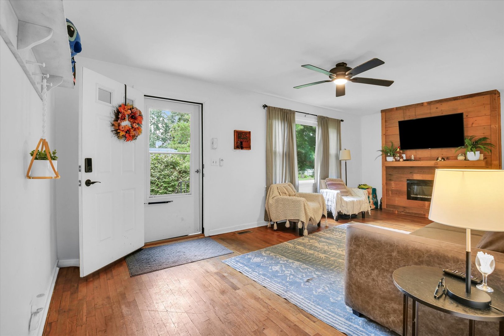 425 S Beech Street Property Photo 10