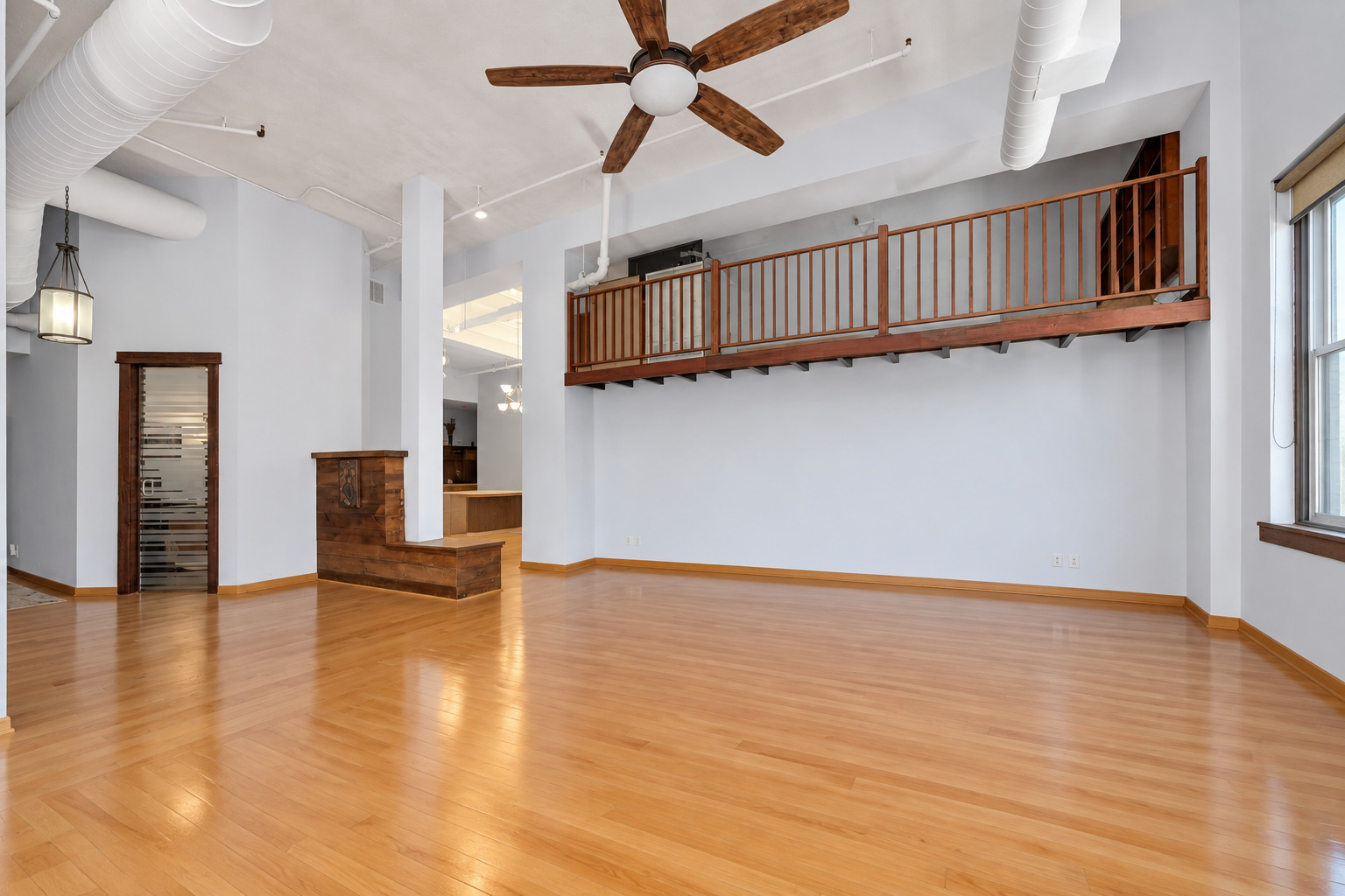161 W Harrison Street 1206 Property Photo 9