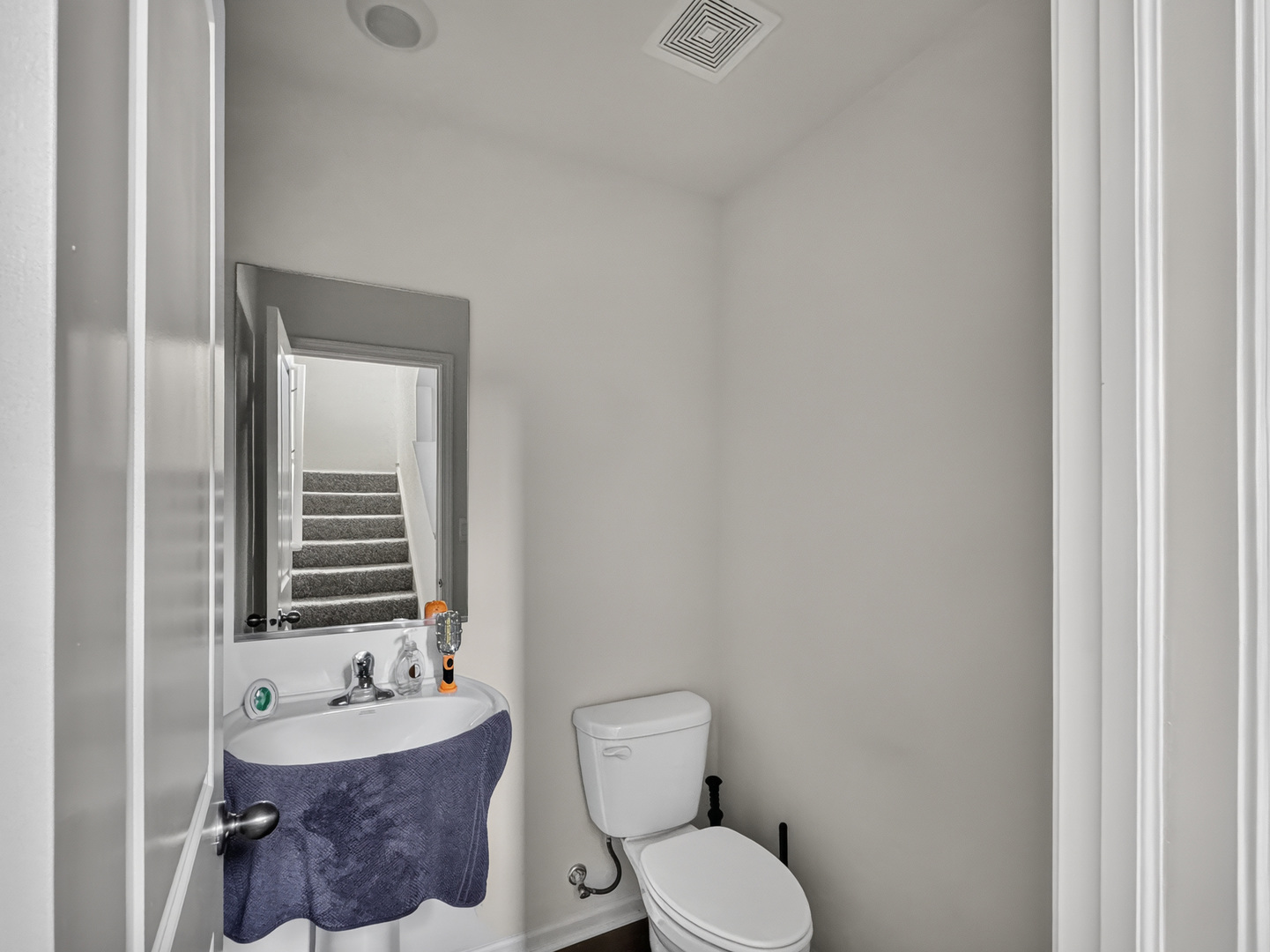 3747 Bailey Road Property Photo 5