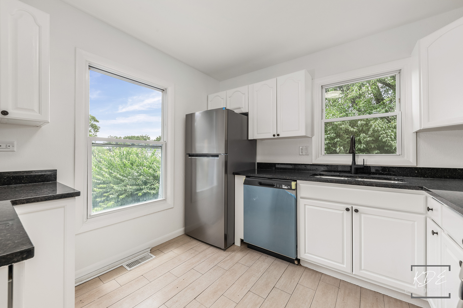 208 Granada Court Property Photo 4