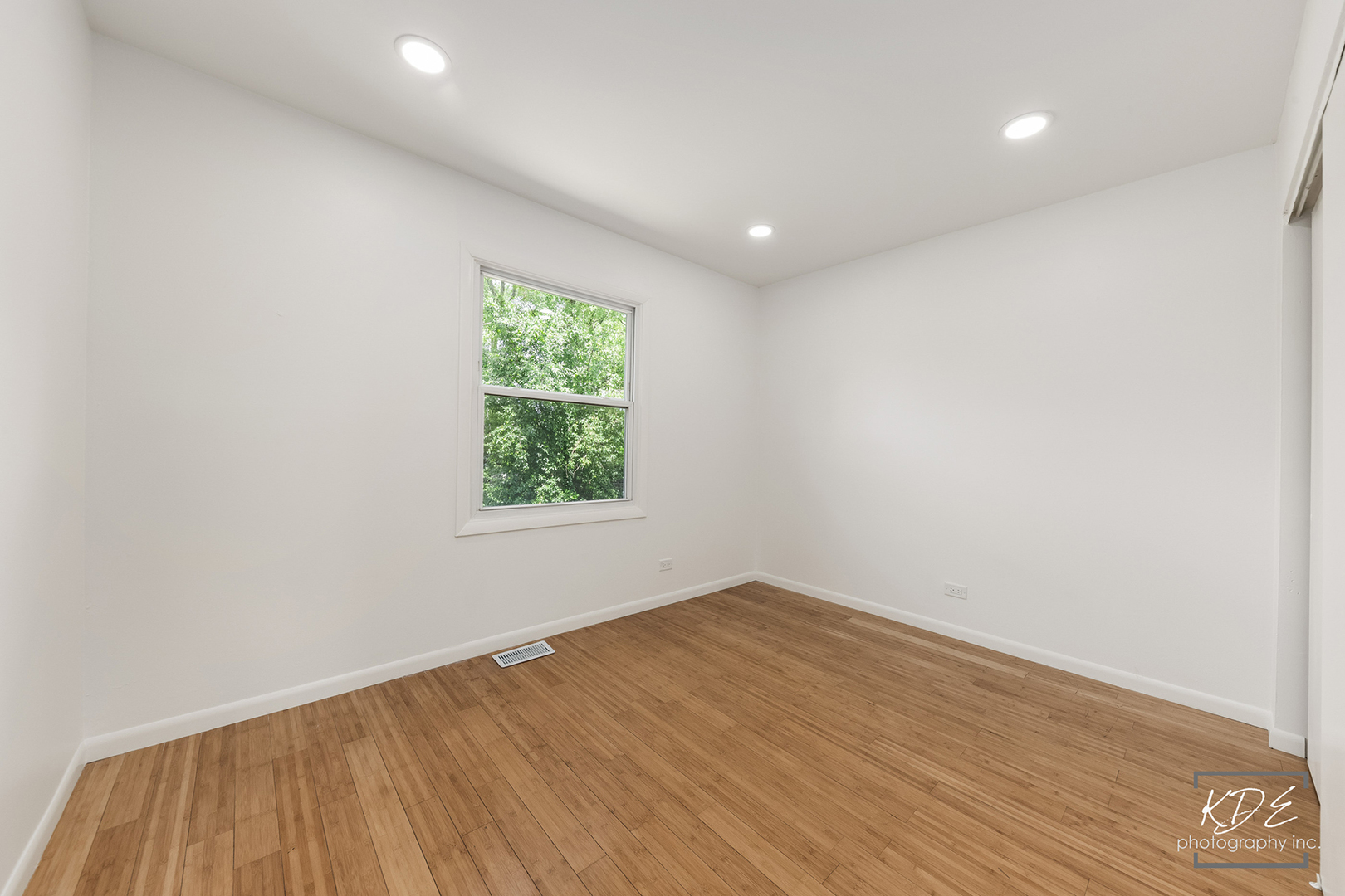 208 Granada Court Property Photo 11