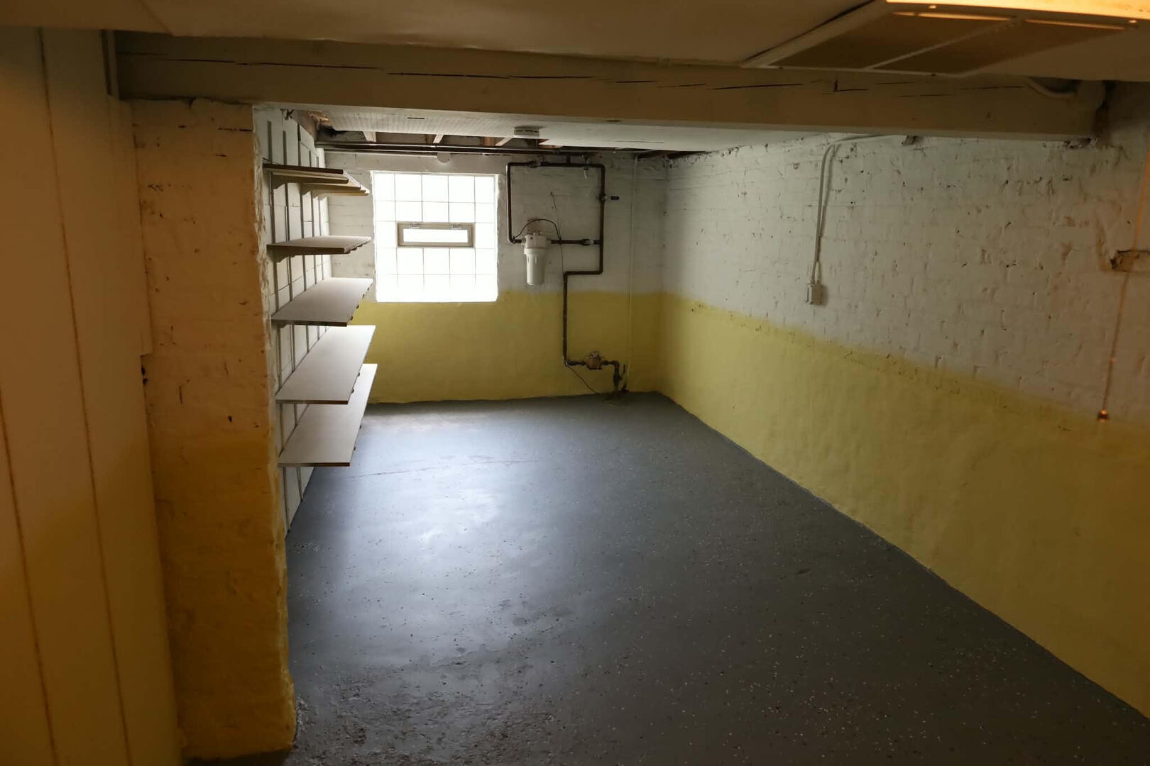 1000 Vine Street Property Photo 15