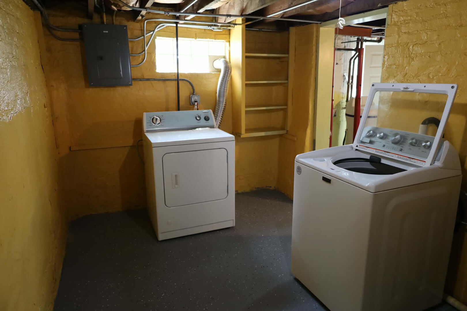 1000 Vine Street Property Photo 17
