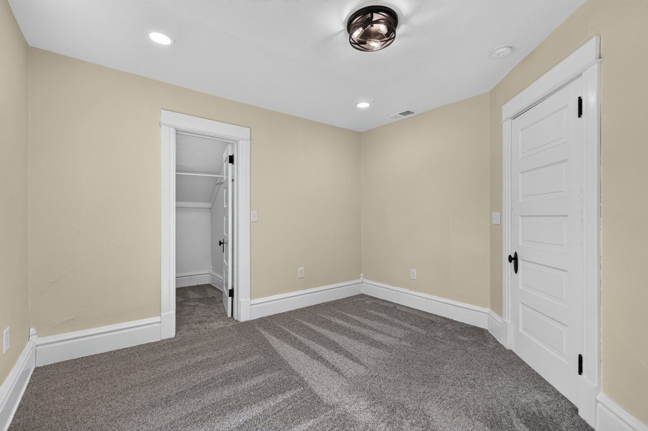 201 S Elida Street Property Photo 20