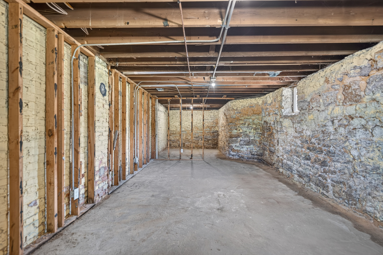 201 S Elida Street Property Photo 32