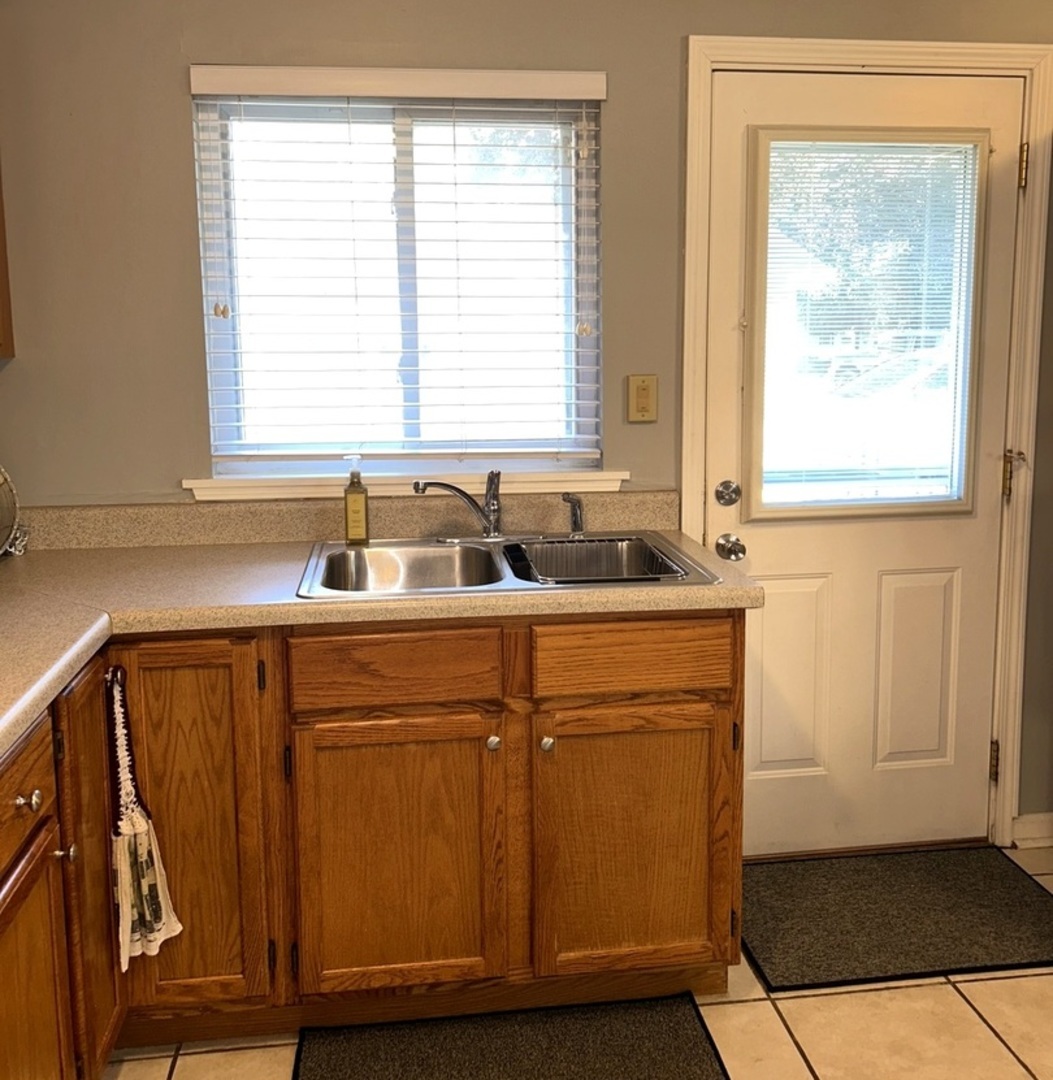 8865 S Ryan Road Property Photo 16