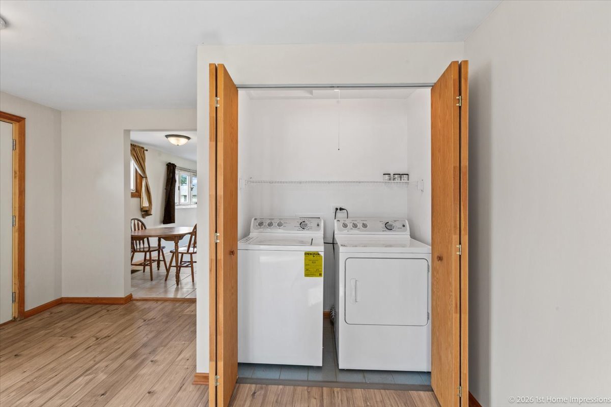 8875 S Corcoran Road Property Photo 10