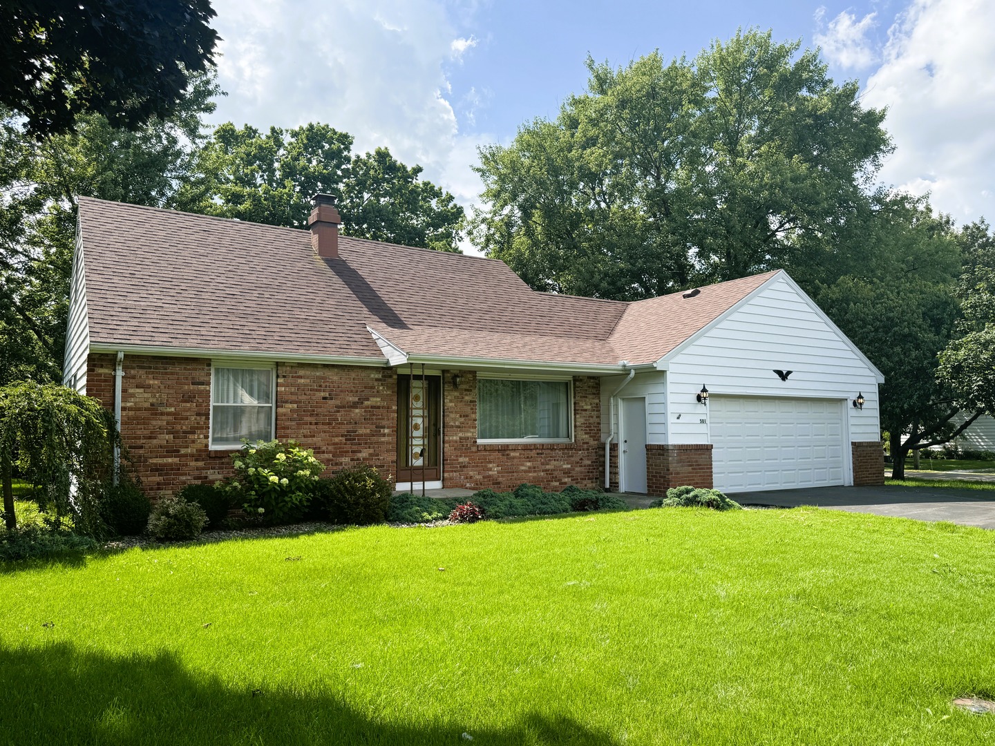 501 S First Street Property Photo 1