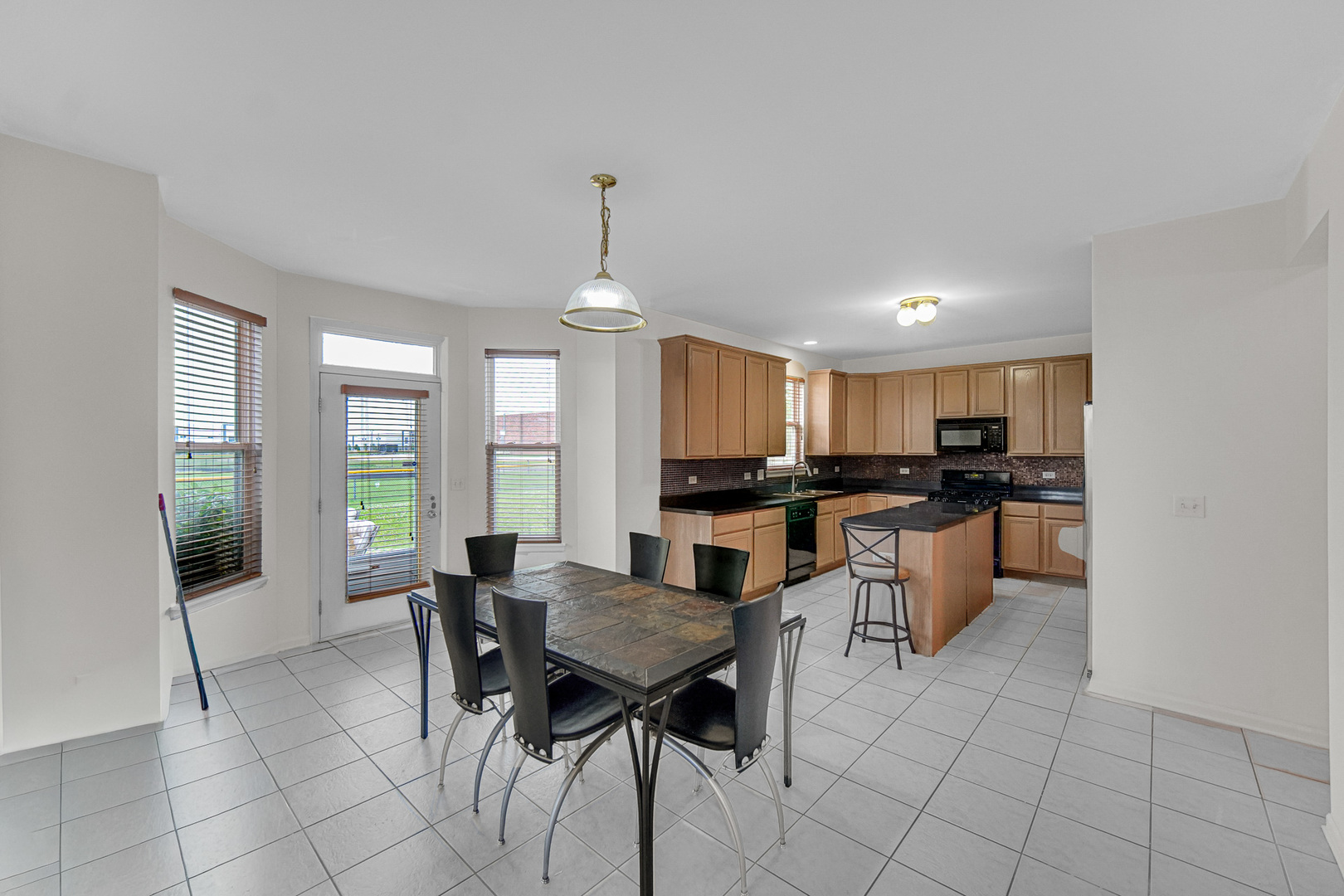 184 Fox Bend Circle Property Photo 12