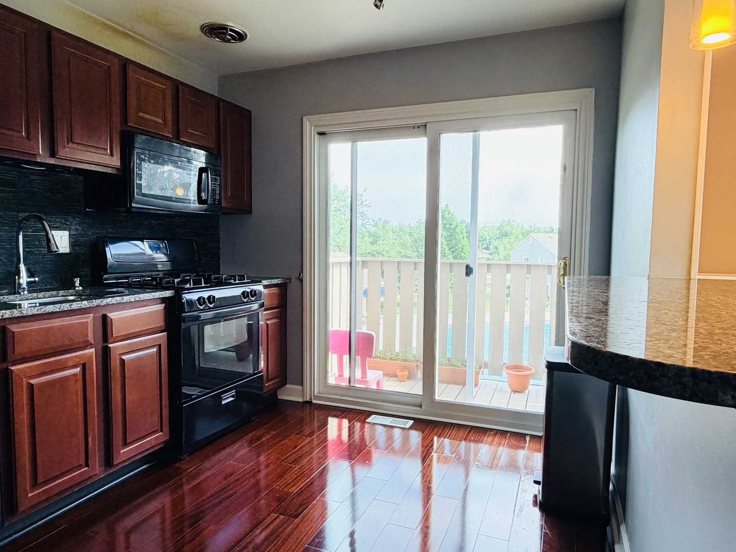1017 Newport Harbor 1017 Property Photo 11