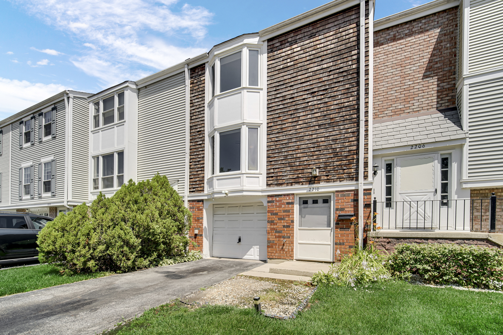 2210 Langdon Place Property Photo 1