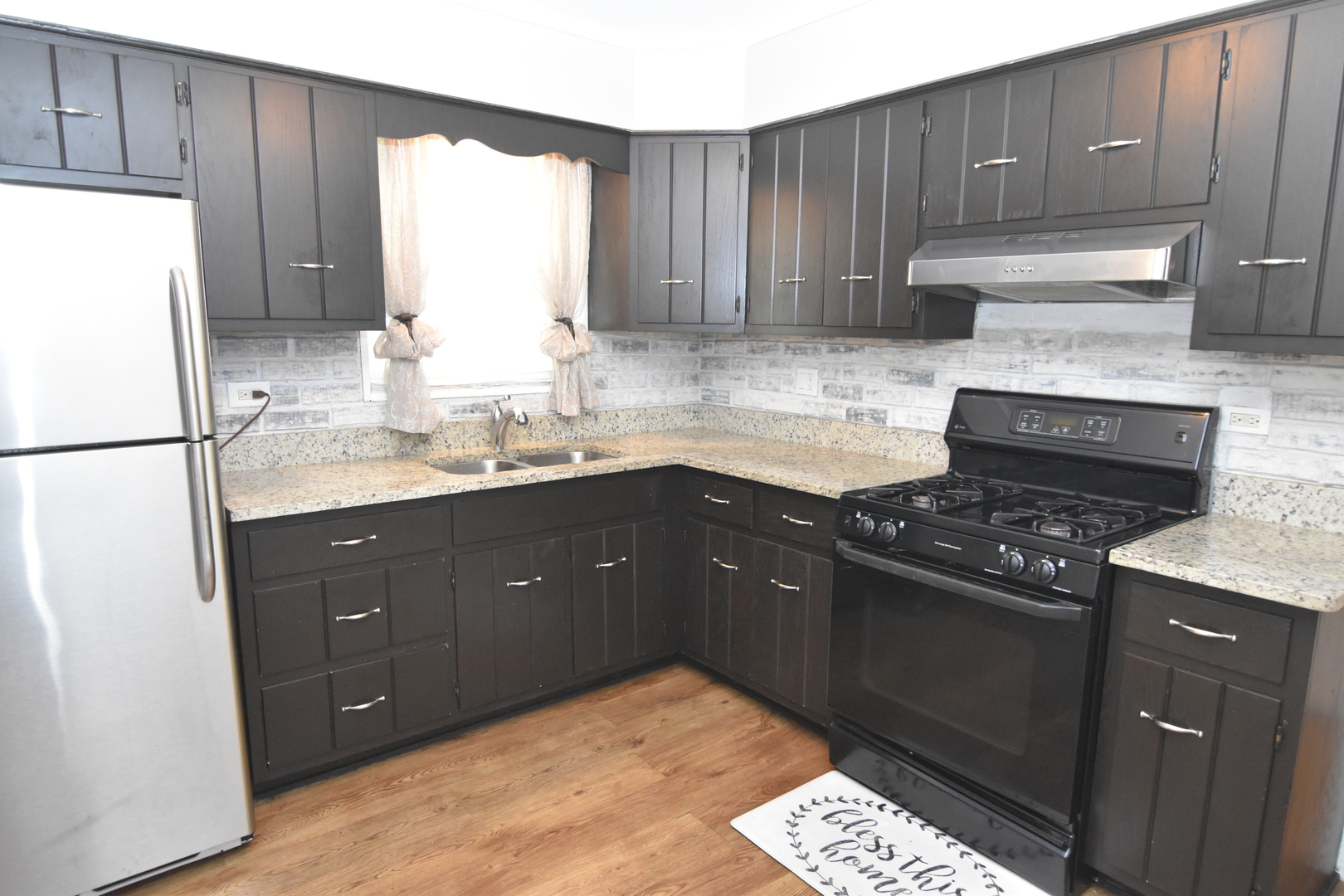 317 Mohawk Street Property Photo 4