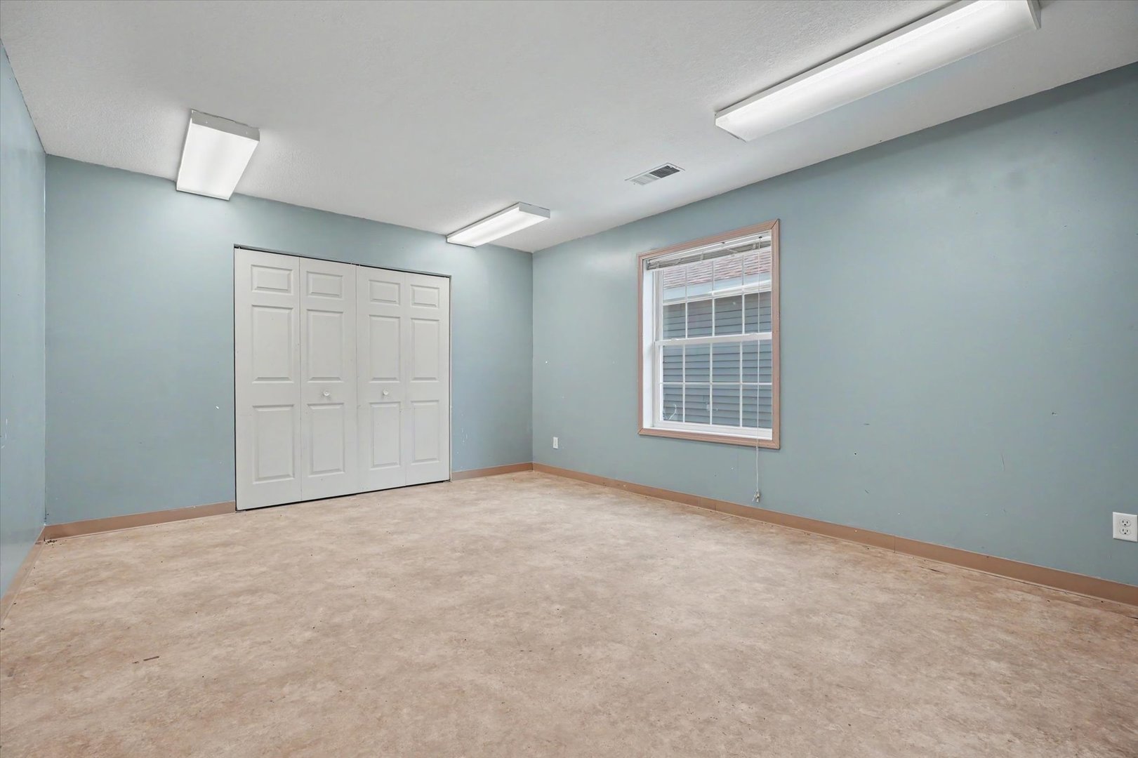2201 Kickapoo Drive Property Photo 16