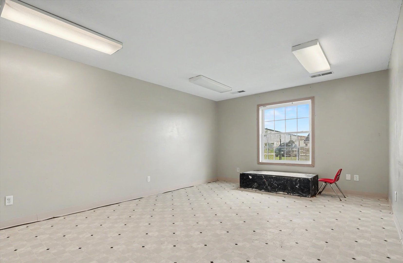 2201 Kickapoo Drive Property Photo 18
