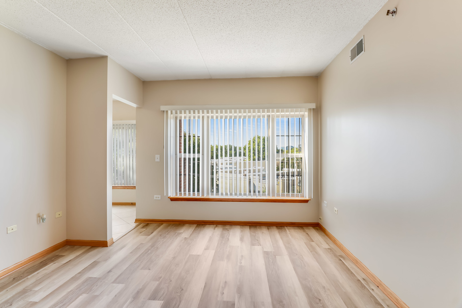 1200 S Prospect Avenue 303 Property Photo 3