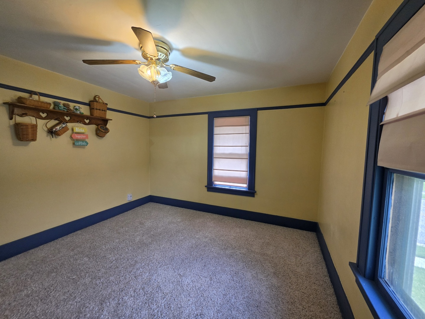 906 S Galena Avenue Property Photo 14
