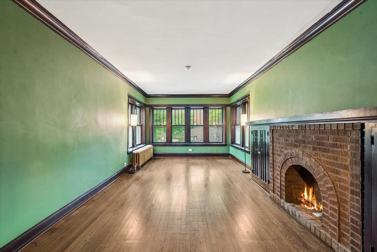 3804 N Hamilton Avenue 2n Property Photo 5