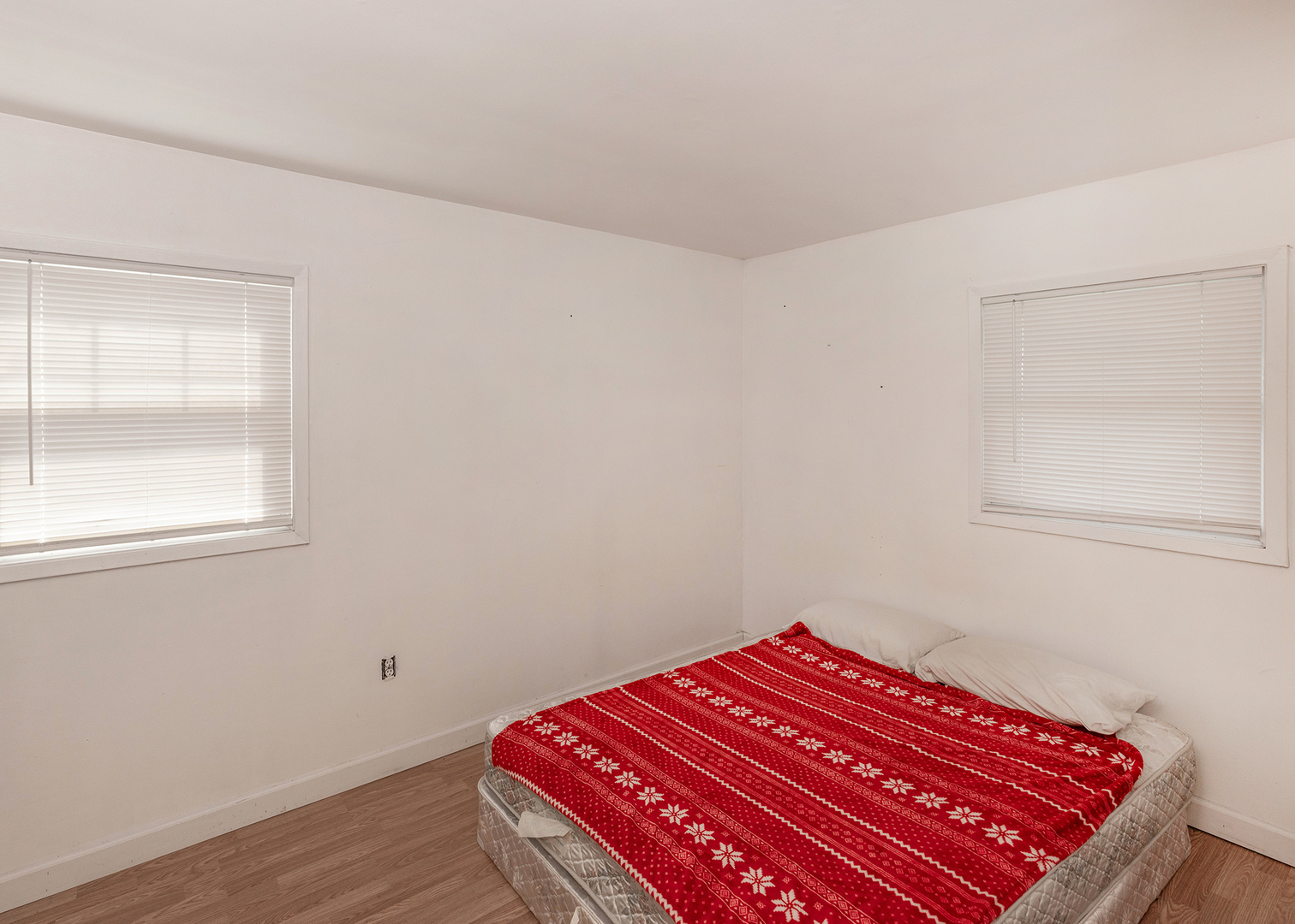 828 4th Avenue Property Photo 11