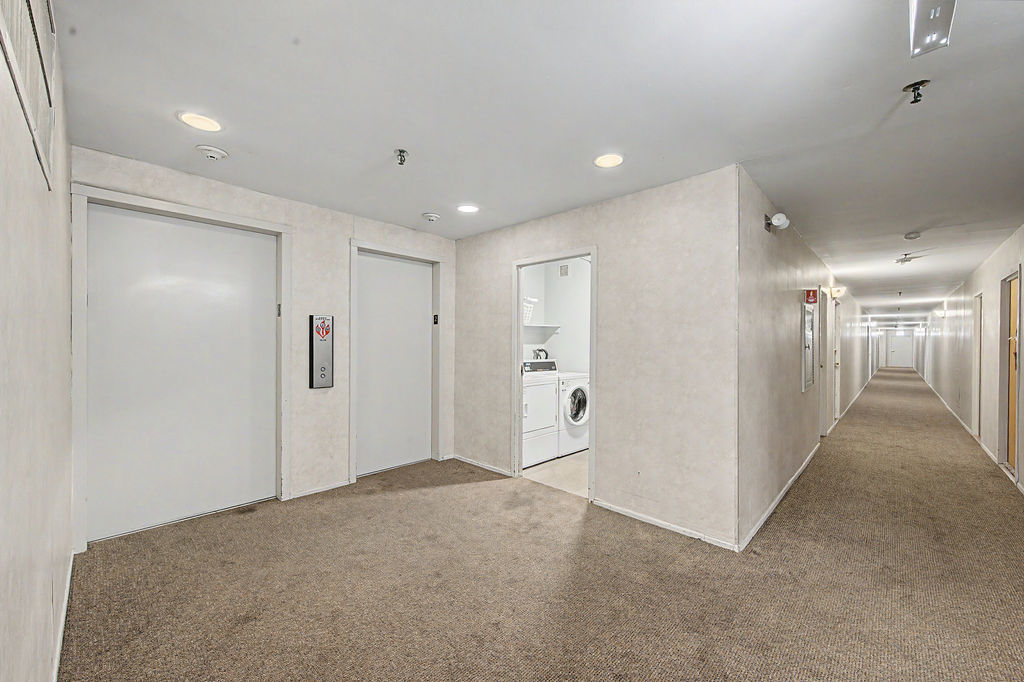 701 Forum Square 210 Property Photo 25
