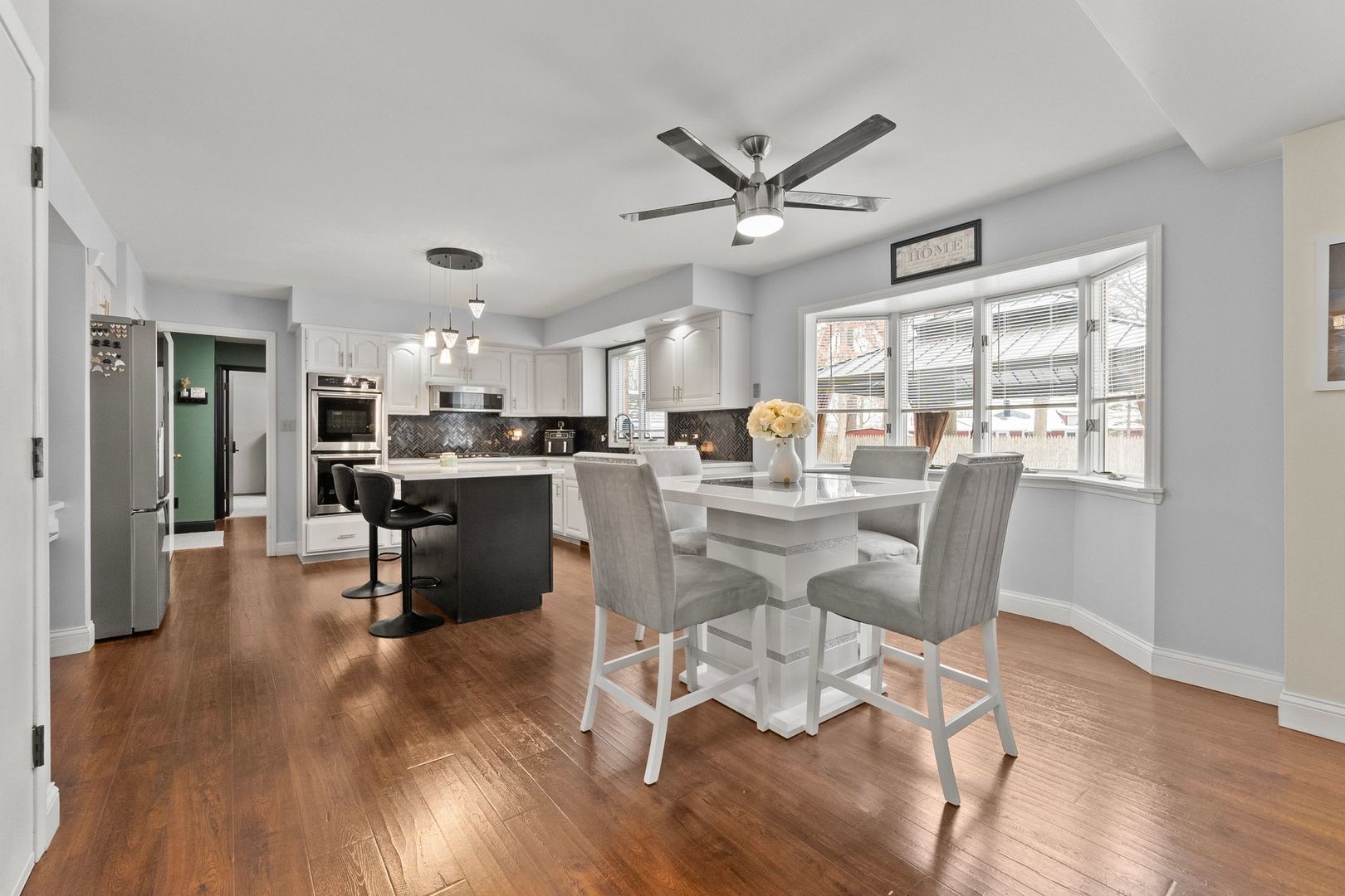 18118 Whitman Lane Property Photo 8