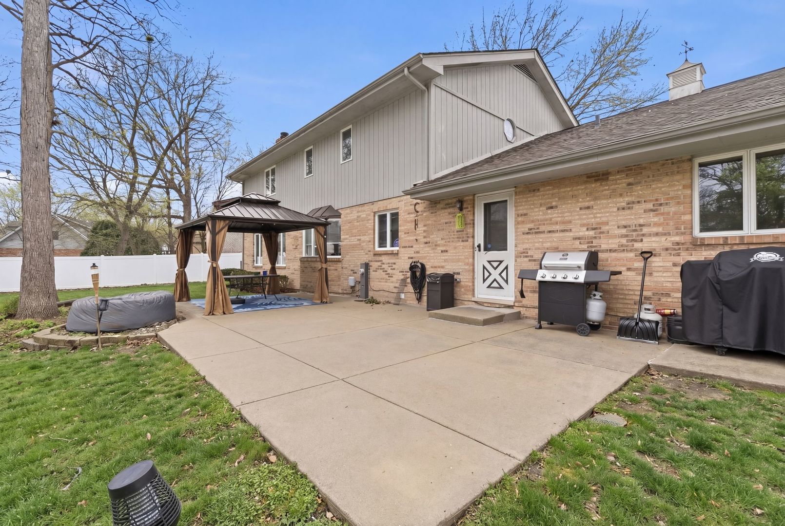 18118 Whitman Lane Property Photo 33