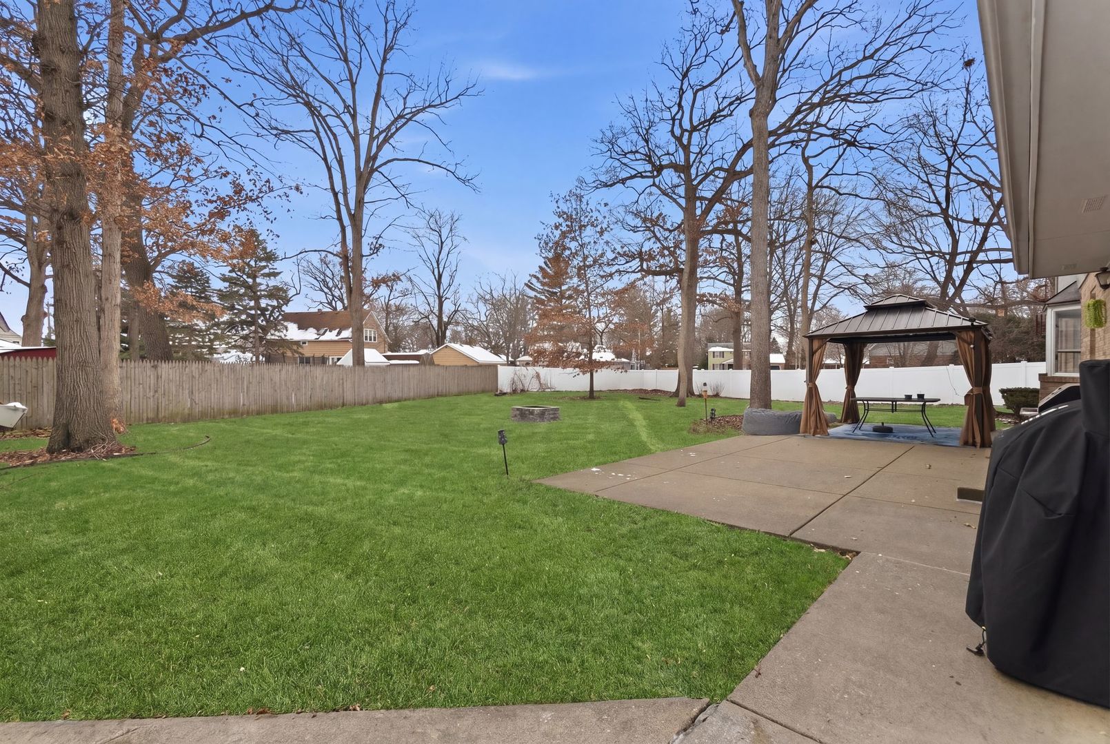 18118 Whitman Lane Property Photo 34