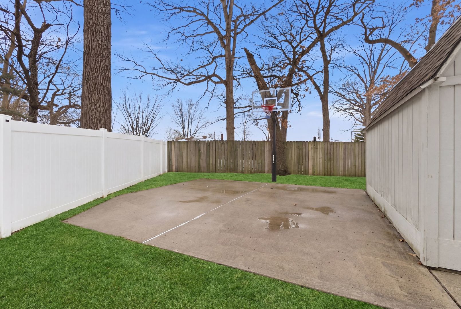 18118 Whitman Lane Property Photo 35