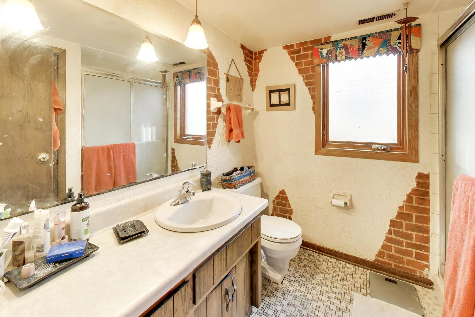 15643 Calypso Lane Property Photo 32