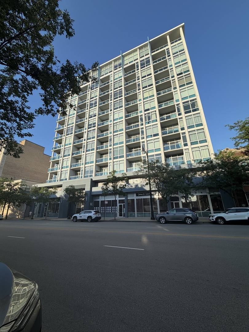 1819 S Michigan Avenue 710 Property Photo 1