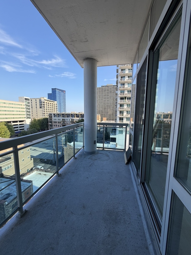 1819 S Michigan Avenue 710 Property Photo 8