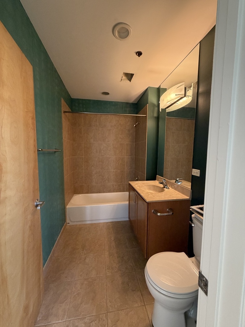1819 S Michigan Avenue 710 Property Photo 10