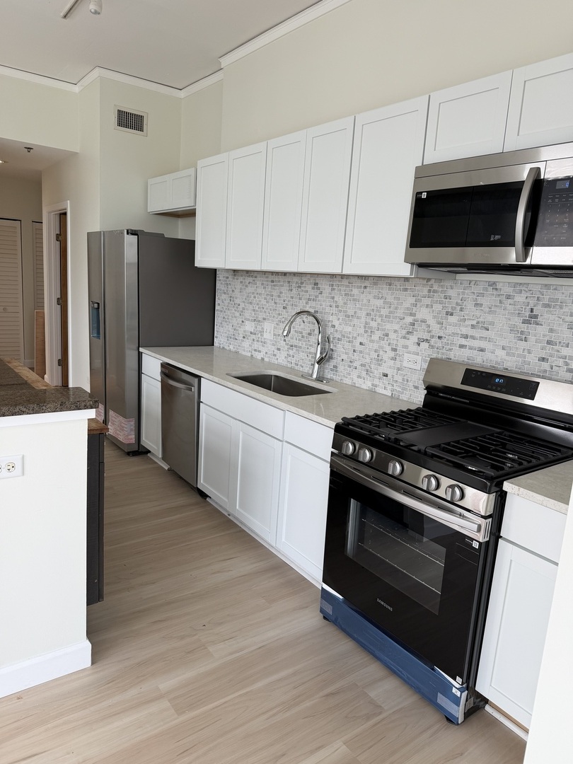 1819 S Michigan Avenue 710 Property Photo 19