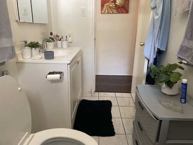 671 River Drive Property Photo 10