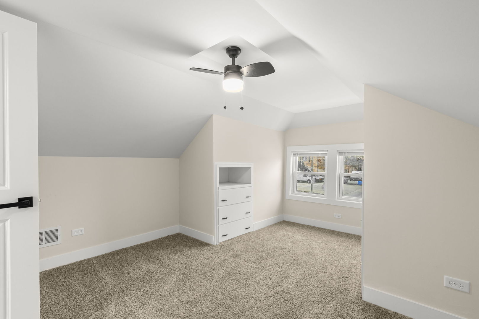 5542 W 64th Street Property Photo 19