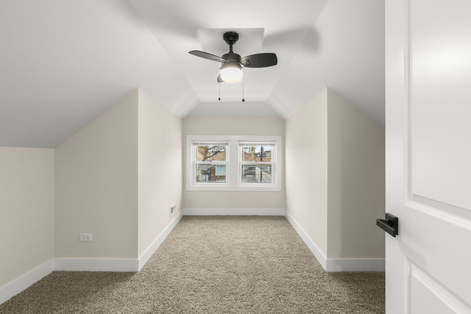 5542 W 64th Street Property Photo 21