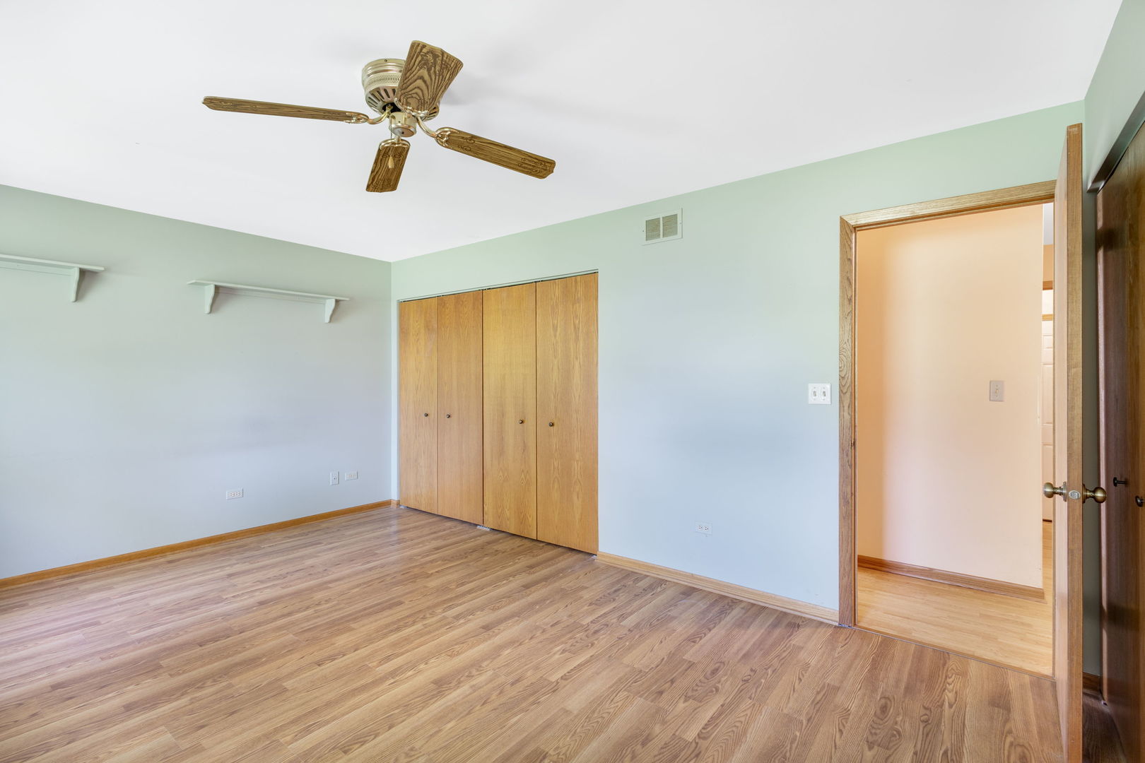 640 Lilac Drive Property Photo 20
