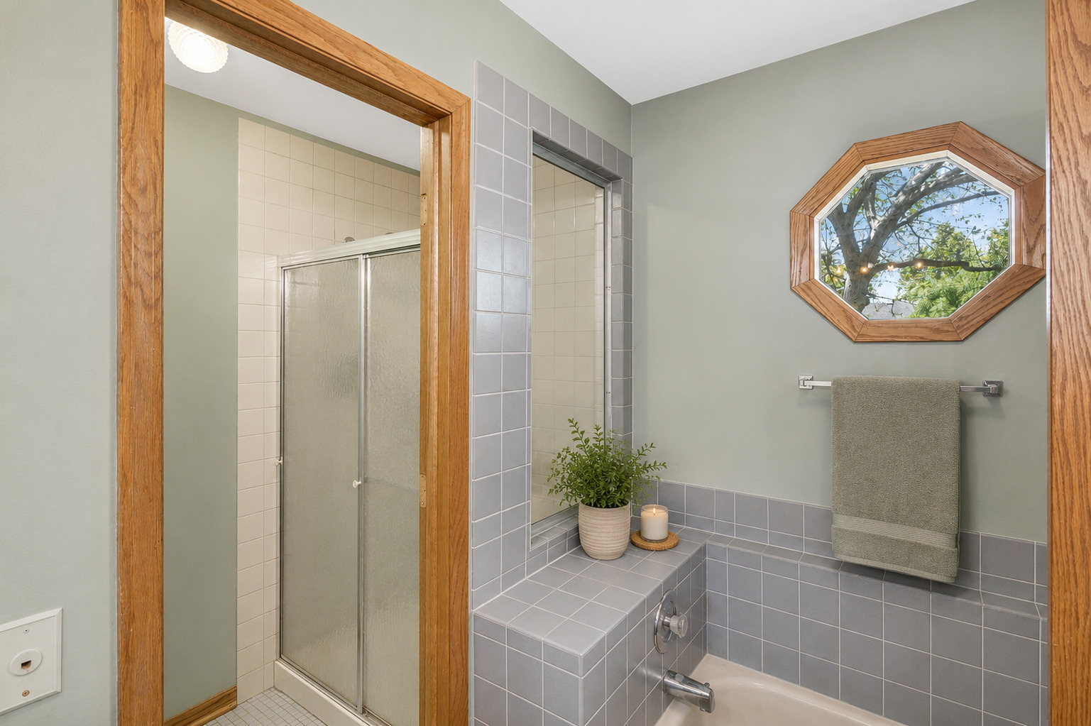 640 Lilac Drive Property Photo 23