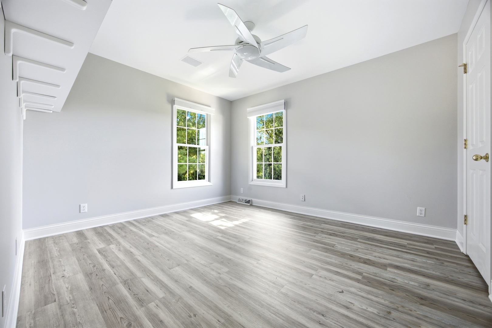 2284 Cairnwell Drive Property Photo 34