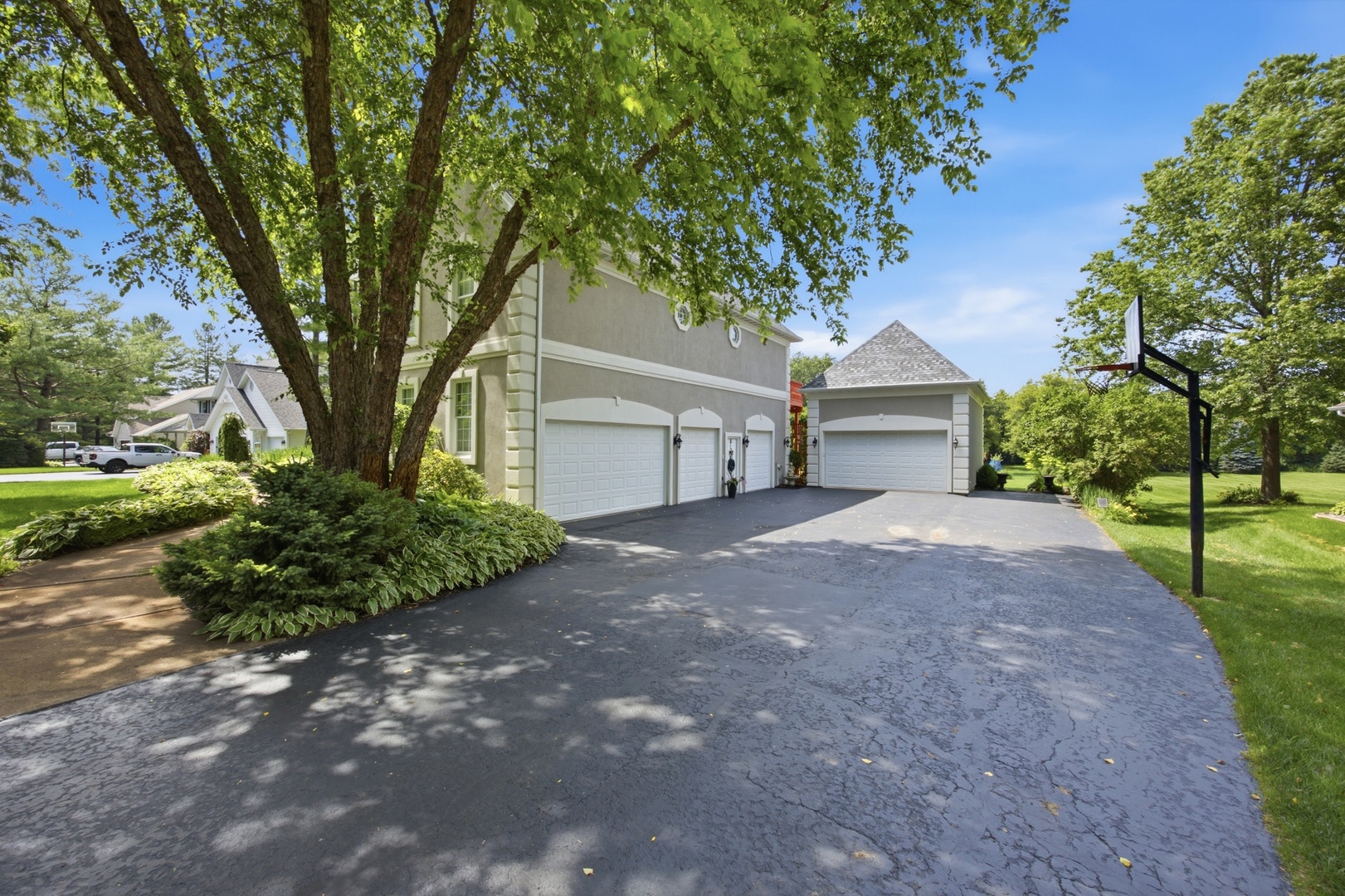 2284 Cairnwell Drive Property Photo 68